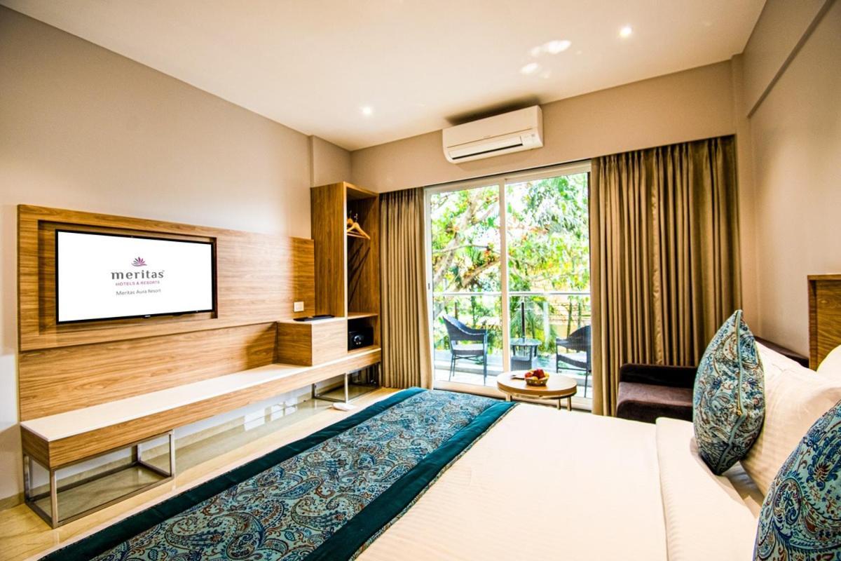 Meritas Aura Resort ロナバラ エクステリア 写真