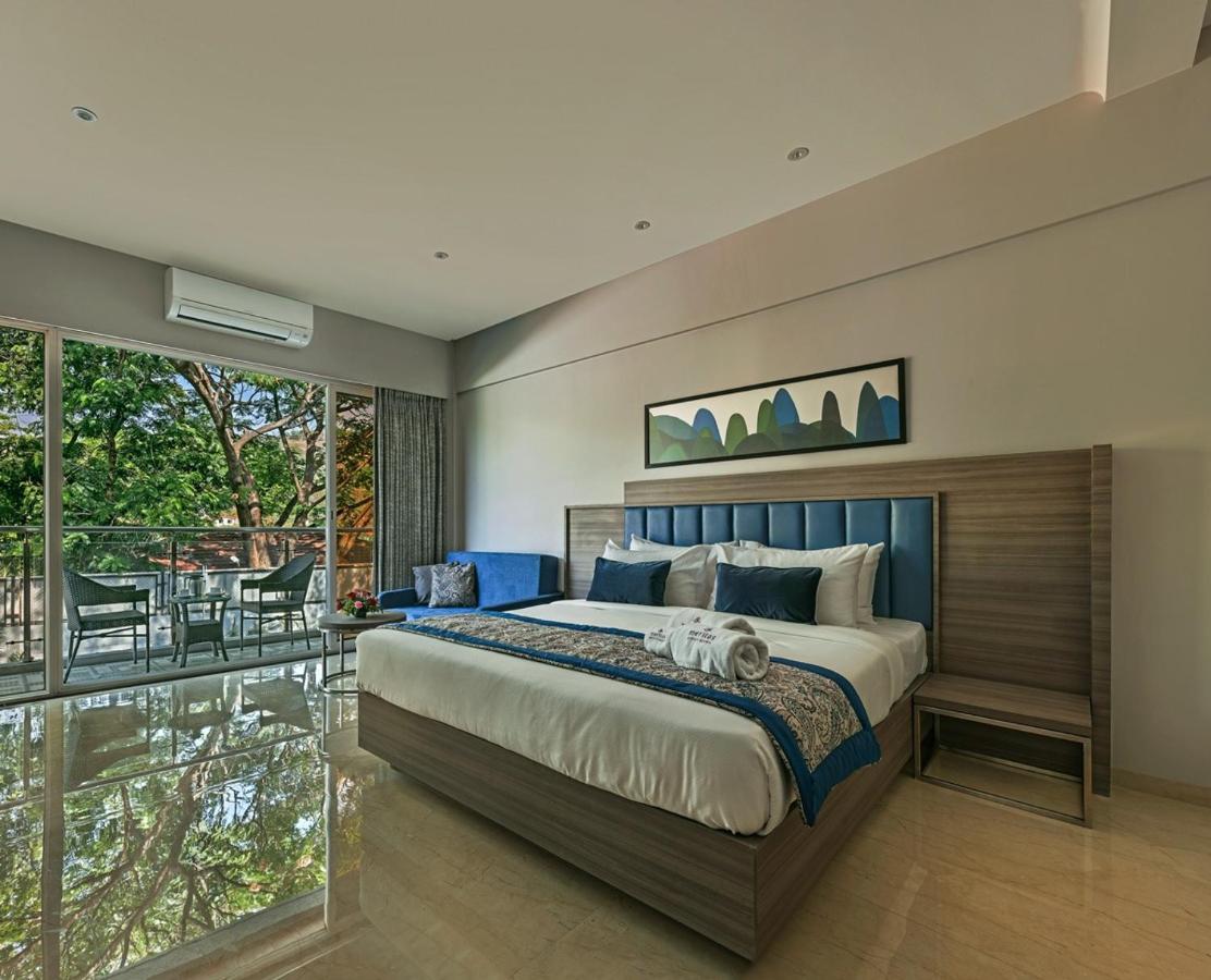 Meritas Aura Resort ロナバラ エクステリア 写真